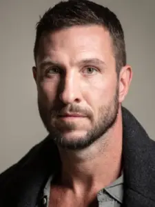 Πάμπλο Σράιμπερ (Pablo Schreiber)