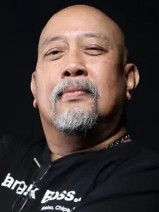 Indro Warkop (Indro)