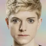Mae Martin