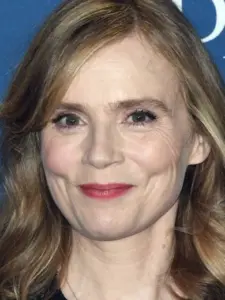 Isabelle Carré