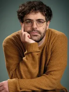 Peter Lanzani