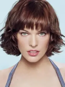 Μίλα Γιόβοβιτς (Milla Jovovich)