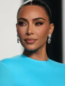 Κιμ Καρντάσιαν (Kim Kardashian)