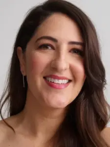D'Arcy Carden