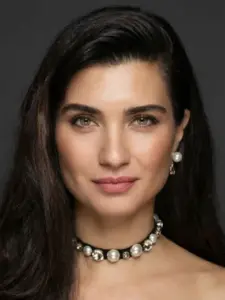 Tuba Büyüküstün