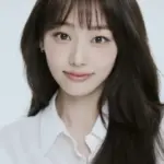 Kang Mi-na