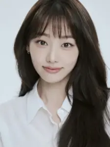 Kang Mi-na
