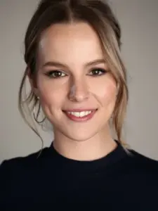 Bridgit Mendler