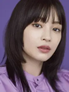 Suzu Hirose