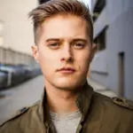 Lucas Grabeel