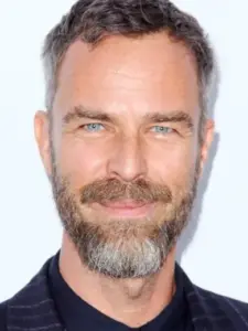 JR Bourne