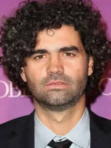 Armando Bo