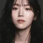 Κιμ Τζι-έουν (Kim Ji-eun)