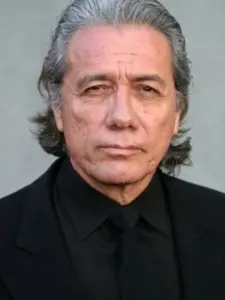 Έντουαρντ Τζέιμς Όλμος (Edward James Olmos)