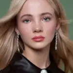 Φρέια Άλαν (Freya Allan)