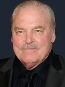 Στέισι Κιτς (Stacy Keach)