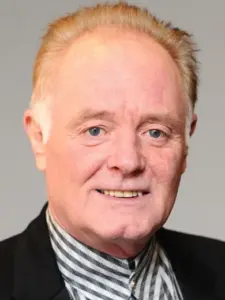 Bruce Jones