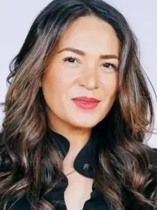 Γιολάντα Αντράντε (Yolanda Andrade)
