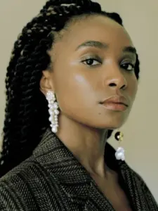Κίκι Λέιν (KiKi Layne)
