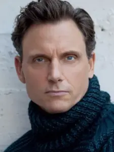 Tony Goldwyn