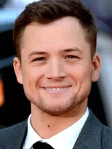 Τέιρον Έγκερτον (Taron Egerton)