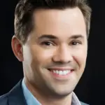 Άντριου Ράνελς (Andrew Rannells)