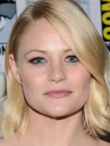 Emilie de Ravin