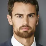 Τέο Τζέιμς (Theo James)