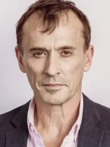 Ρόμπερτ Νέπερ (Robert Knepper)