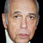 Robert Manuel