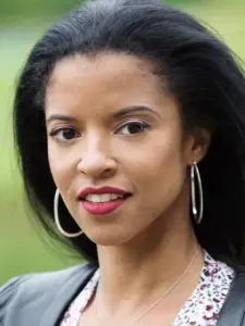 Ρενέ Ελίζ Γκολντσμπέρι (Renée Elise Goldsberry)