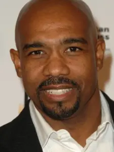 Μάικλ Μπιτς (Michael Beach)