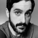 Levan Akın (Levan Akin)