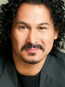 Gino Montesinos
