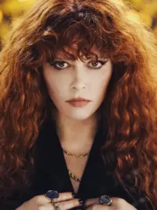Νατάσα Λιόν (Natasha Lyonne)