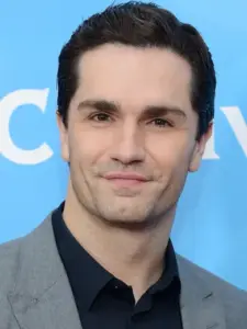 Σαμ Γουίτγουερ (Sam Witwer)