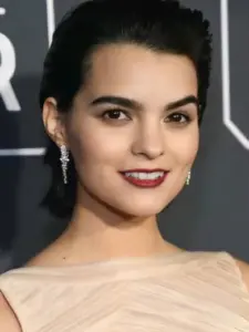 Brianna Hildebrand