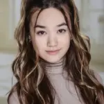 Ava Ro