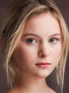 Mia Jenkins