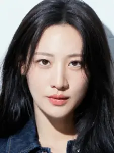 Κλόντια Κιμ (Claudia Kim)