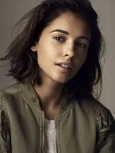 Ναόμι Σκοτ (Naomi Scott)