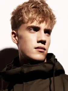 Tom Taylor