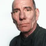 Pete Postlethwaite
