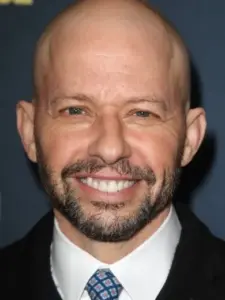 Τζον Κράιερ (Jon Cryer)