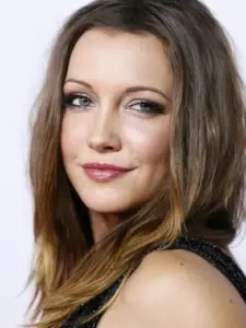 Κέιτι Κάσιντι (Katie Cassidy)