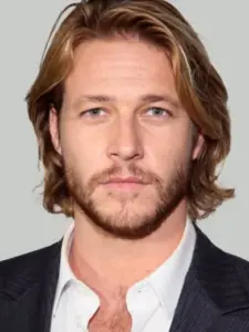 Luke Bracey