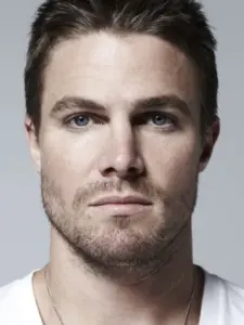 Stephen Amell