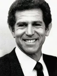 Tony Roberts