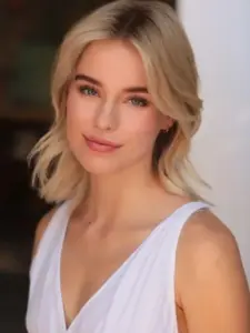 Elle Chapman