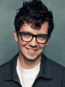 Έισα Μπάτερφιλντ (Asa Butterfield)